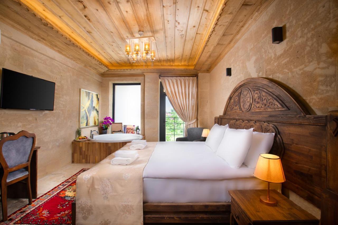 Hotel Cappadocia Pyramid Stone House à Uçhisar Extérieur photo
