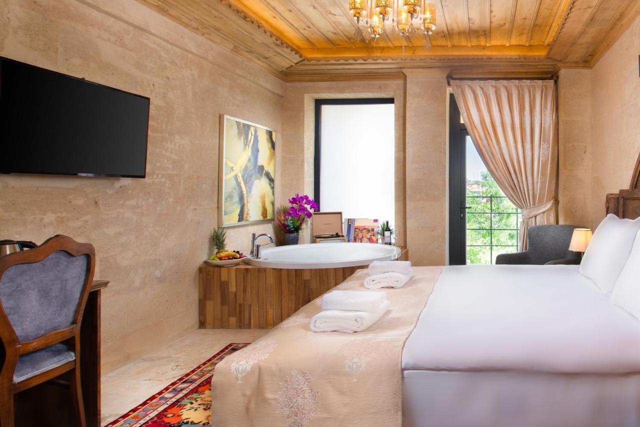 Hotel Cappadocia Pyramid Stone House à Uçhisar Extérieur photo