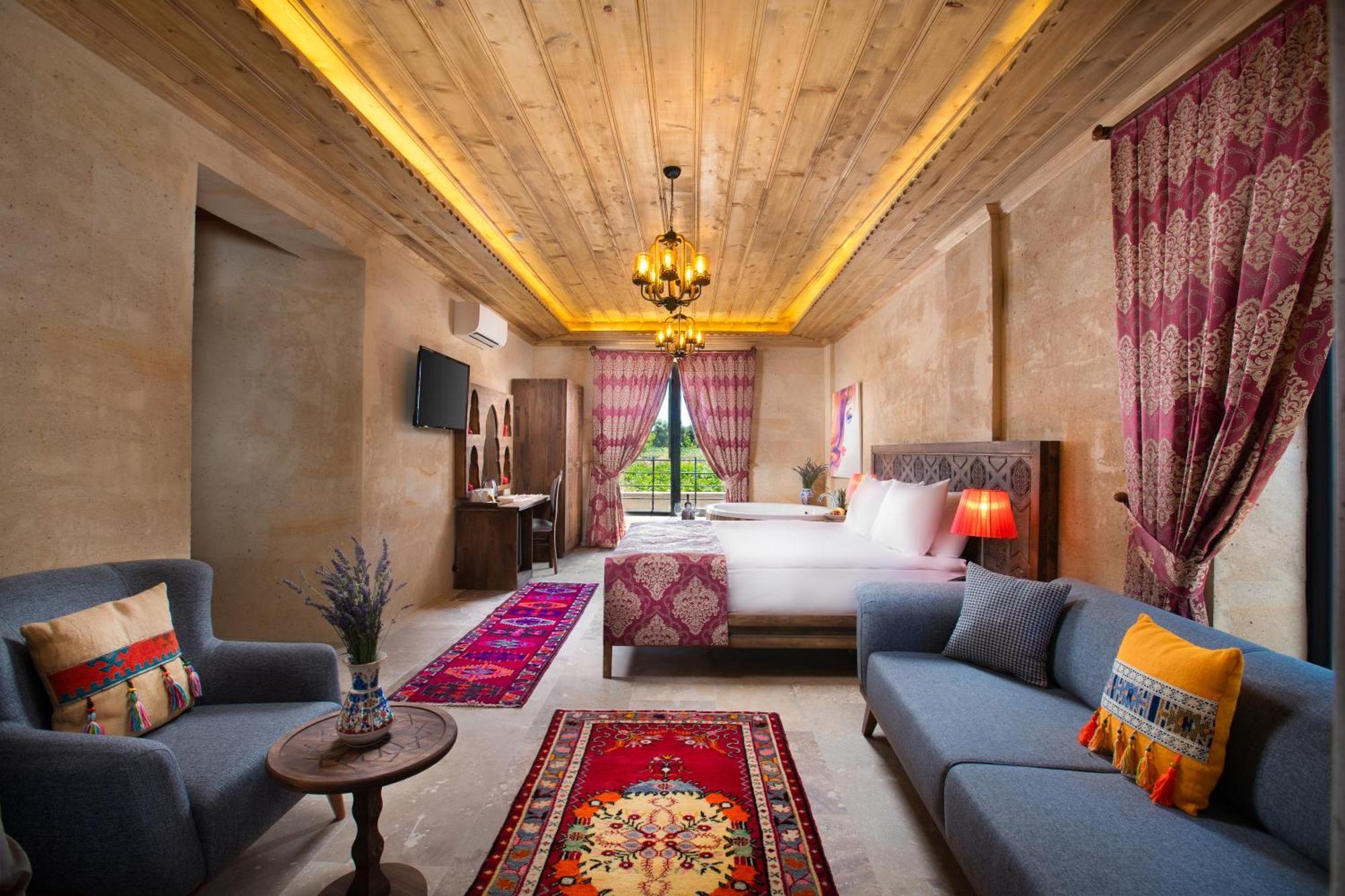 Hotel Cappadocia Pyramid Stone House à Uçhisar Extérieur photo